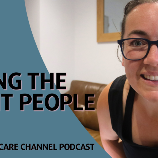 HIRING FOR CUSTOMER SERVICE